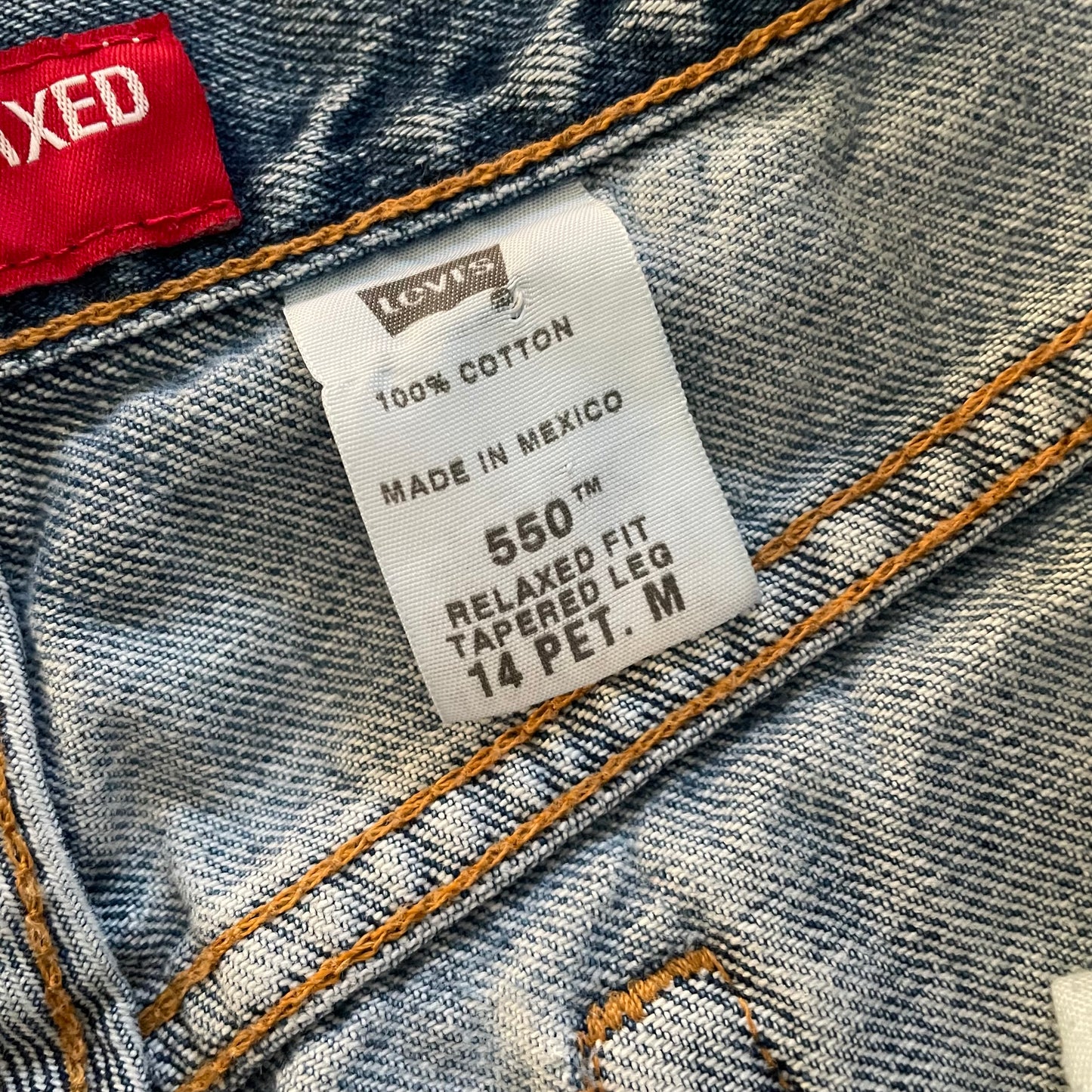 Vintage Levi Cutoff Denim Shorts Size 34