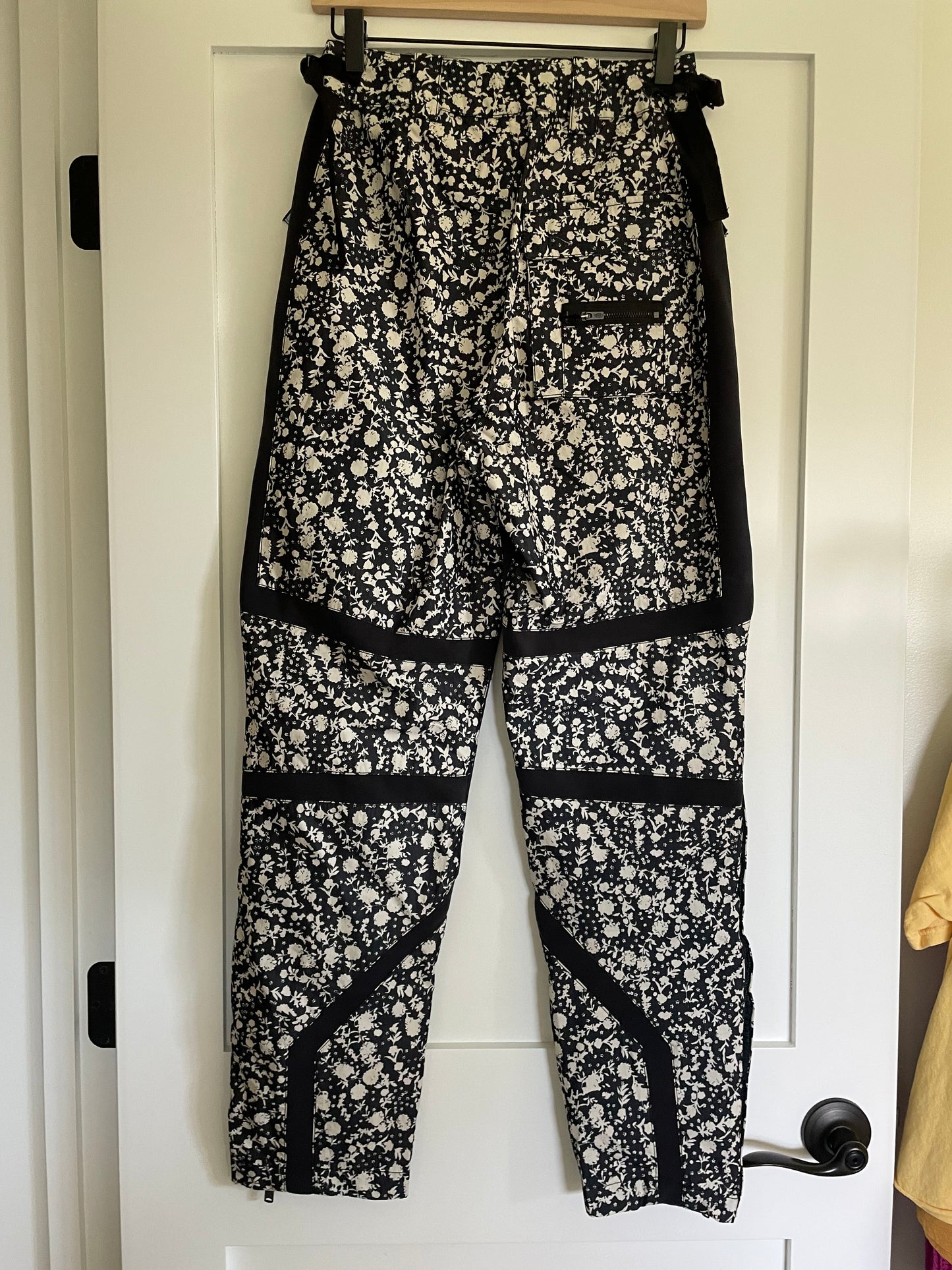 FP Movement Love You Back Cargo Pants Size XS