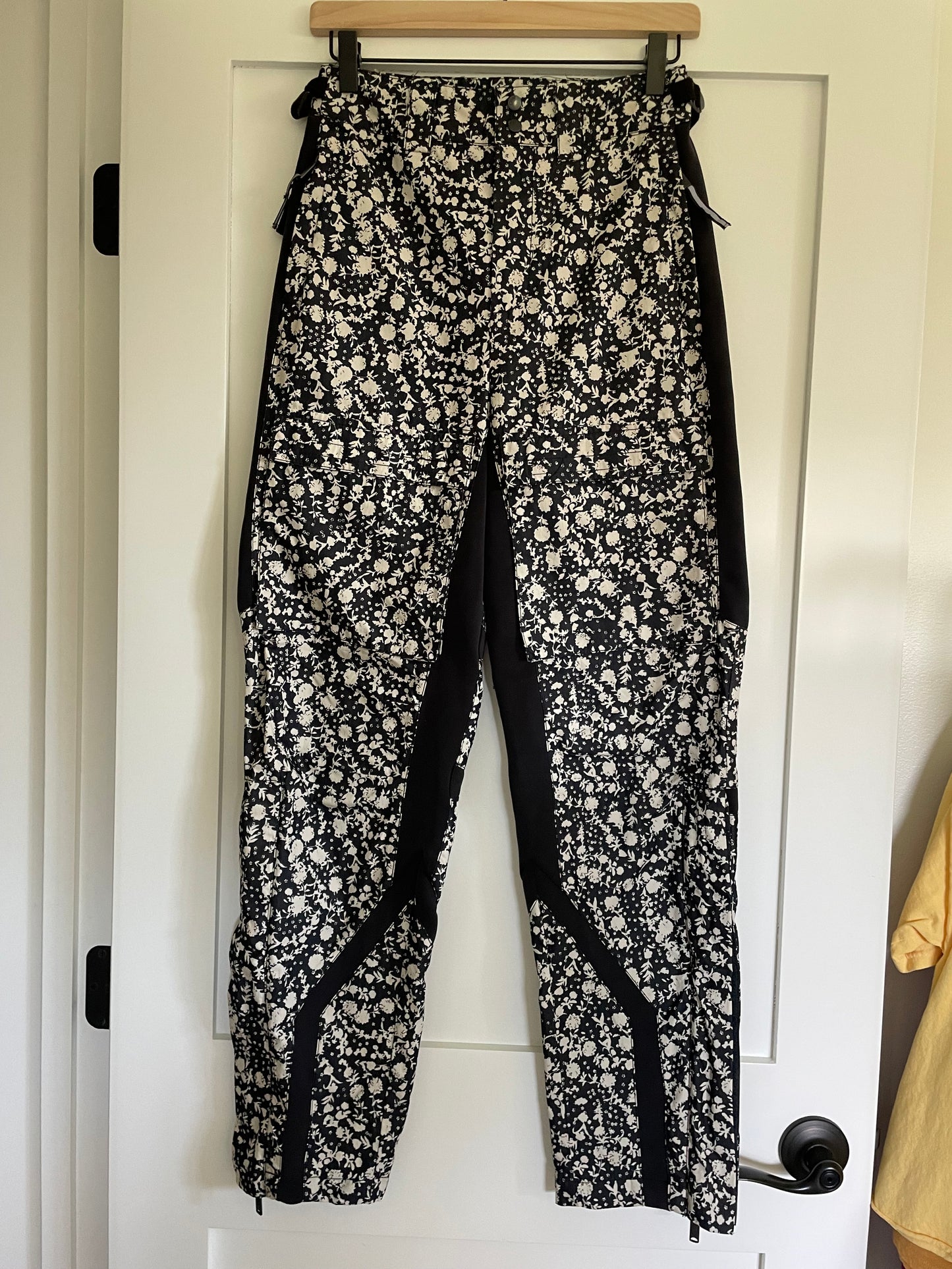 FP Movement Love You Back Cargo Pants Size XS